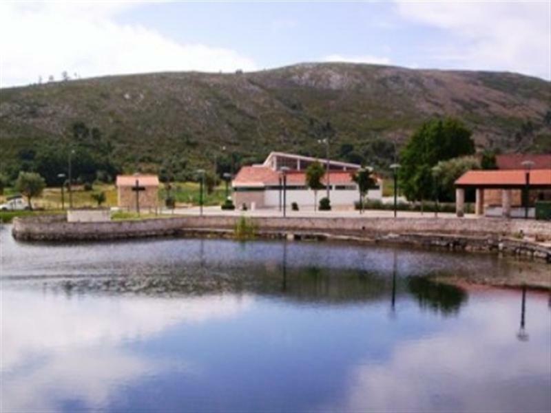 A Casa Da Serra - Alojamento Local Casal Velho Dış mekan fotoğraf