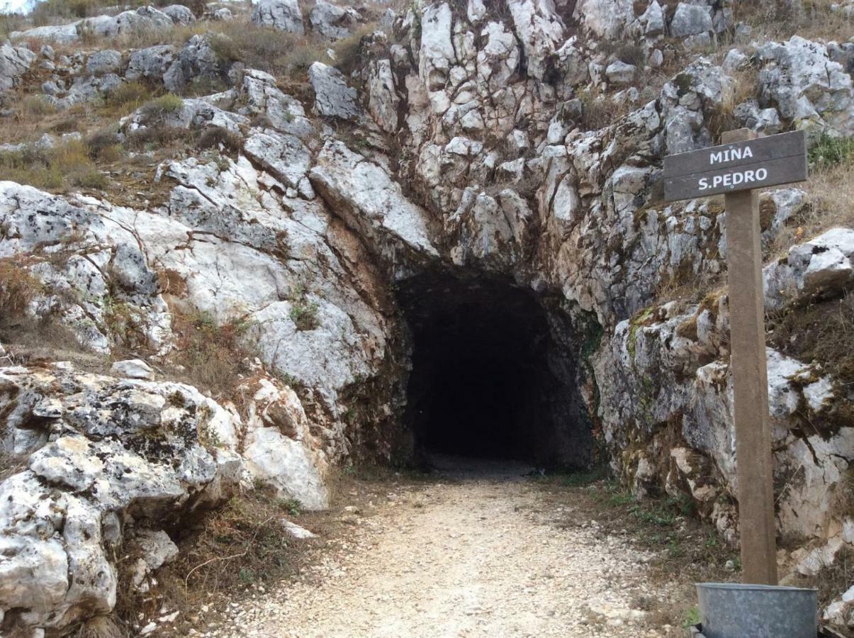 A Casa Da Serra - Alojamento Local Casal Velho Dış mekan fotoğraf